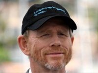 Ronhoward1 US director Ron Howard poses on May 15, 2018 during a photocall for the film 'Solo : A Star Wars Story' at the 71st edition of the Cannes Film Festival in Cannes, southern France. (Photo by Anne-Christine POUJOULAT / AFP) (Photo credit should read ANNE-CHRISTINE POUJOULAT/AFP/Getty Images)