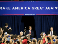 donald trump President Donald Trump greets the crowd during a campaign rally at Freedom Hall on October 1, 2018 in Johnson City, Tennessee. President Trump held the rally to support Republican senate candidate Marsha Blackburn. (Photo by Sean Rayford/Getty Images) Editorial subscription SML 3000 x 2000 px | 25.40 x 16.93 cm …