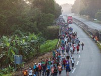 migrant-caravan-10-24-18-ap immigration