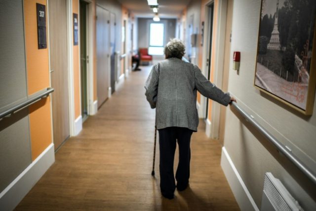 Half of women at risk of dementia, Parkinson's, stroke: study