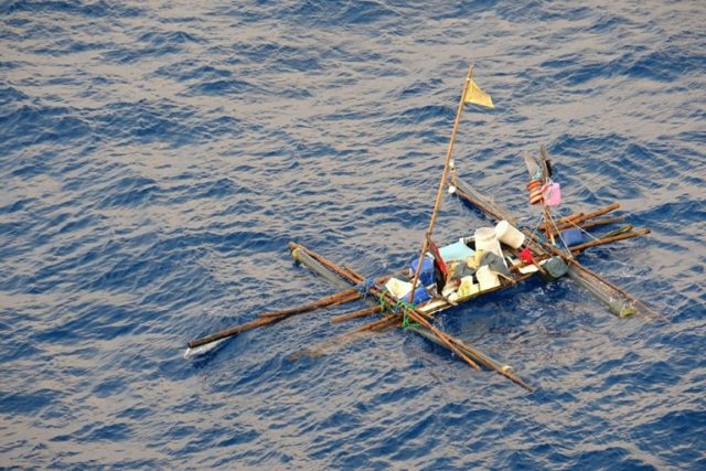 Five men and the sea: huge marlin sinks Filipino fishing boat