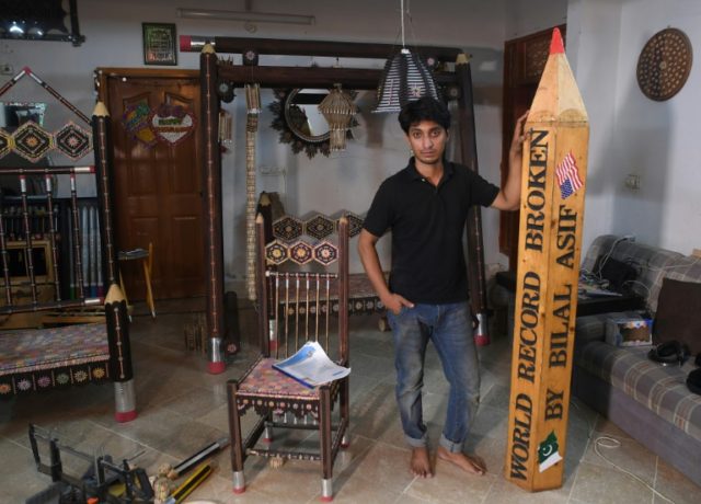 Sharpen up: Pakistani artist aims for record with pencil swing