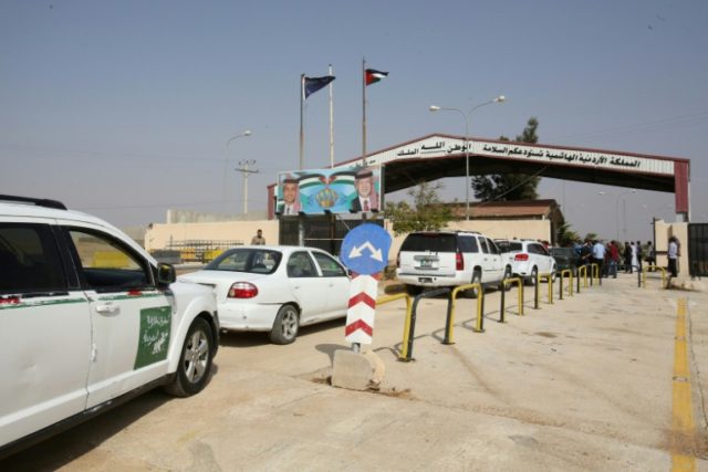At Jordan border, Damascus seeks to revive regional trade