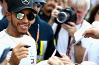 Lewis Hamilton hoping to put title rivals in the shade in Mexico