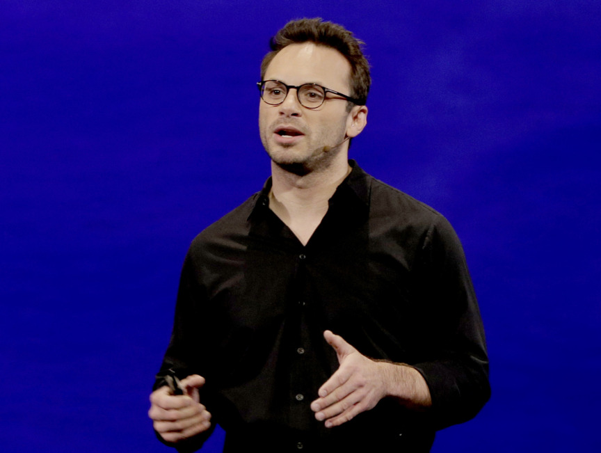 Oculus co-founder Brendan Iribe joins exodus from Facebook - Breitbart