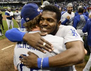 NLCS: Dodgers erupt past Brewers, face Red Sox in World Series