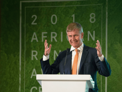 Erik Solheim, United Nations Environment Executive Director and Under-Secretary-General of the United Nations addresses the first annual African Ranger Awards ceremony in Cape Town on August 7, 2018. - The Alibaba Foundation and The Paradise Foundation, a Chinese not-for-profit environmental conservation organization, held their first annual African Ranger Awards ceremony …