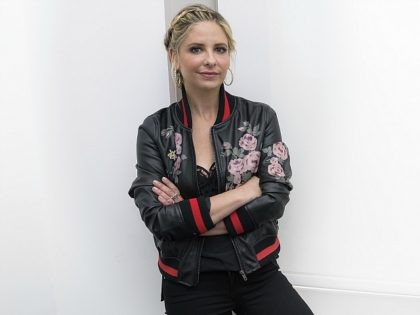 Sarah Michelle Gellar poses for a portrait on Wednesday, April 5, 2017, in New York. (Photo by Christopher Smith/Invision/AP)