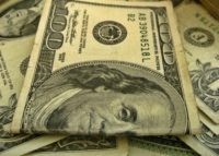 dollars cash (401(K) 2012 / Flickr / CC / Cropped)