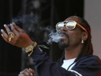 snoopwhsmoke1 Rapper Snoop Dogg performs during Hot 97's Summer Jam at MetLife Stadium on Sunday, June 1, 2014 in East Rutherford, New Jersey. (Photo by Donald Traill/Invision/AP)