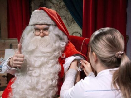 Santa gets flu jab as Lapland tourism hots up
