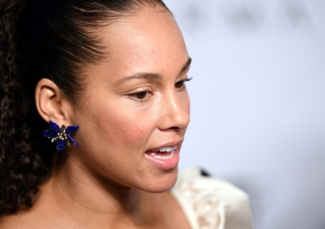 Mic drop: Alicia Keys left voiceless at Thai mall launch
