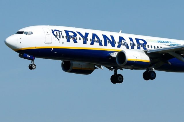 France grounds Ryanair plane to force subsidy repayment