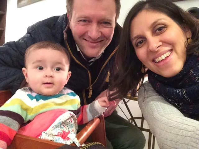 British FM met jailed UK-Iranian's family
