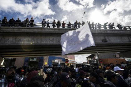 Stuck at US border, caravan migrants losing hope