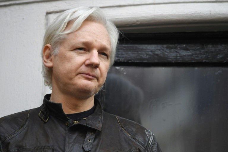 Ex-Trump campaign chairman met WikiLeaks founder: report 
