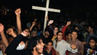IS attack on Christian pilgrims in Egypt kills 7