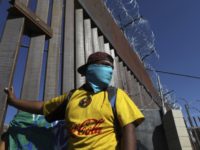 Mexican Border Mayor Claims Judge Won’t Let Him Work With Immigration Officials