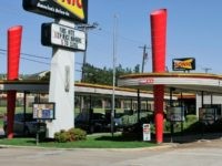 AP_18268509507354 Sonic Drive-In -- AP Photo/Sue Ogrocki