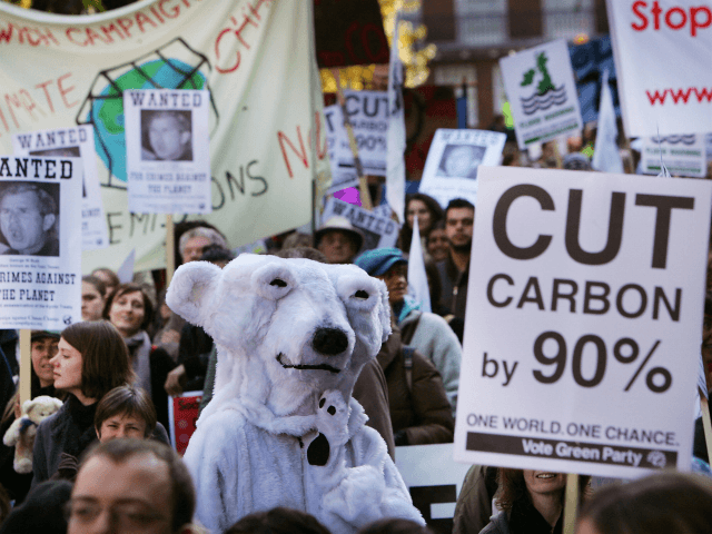 WATCH: Arrests Made as Global Climate Protesters Demand End to Fossil Fuels