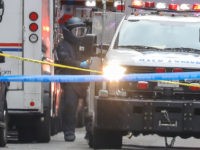 12th Suspicious Package Intercepted At NYC Post Office Addressed To James Clapper And CNN NEW YORK, NY - OCTOBER 26: A bomb disposal technician carries a package out of a U.S. Post Office facility at 52nd Street and 8th Avenue in Manhattan, October 26, 2018 in New York City. The latest package bomb device intercepted in New York City this morning was addressed to …