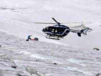 helicopter-snow-rescue-afp Helicopter snow rescue--France