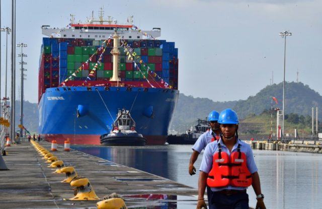 Panama awards $1.4 bn bridge project to Chinese group