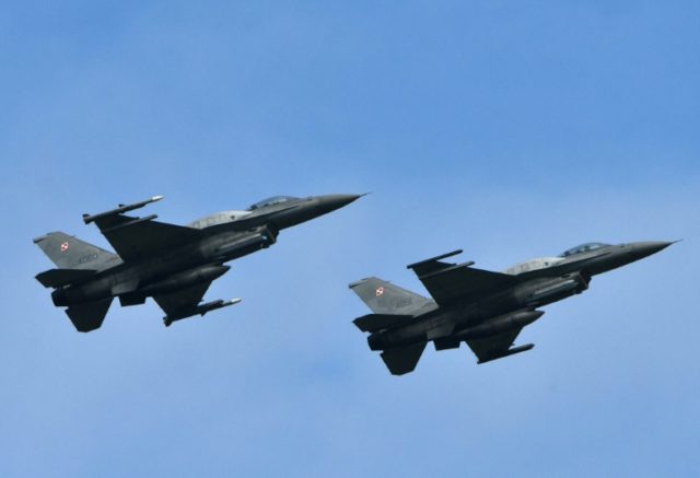 Bulgarian PM favours US F-16 fighters to replace ageing fleet