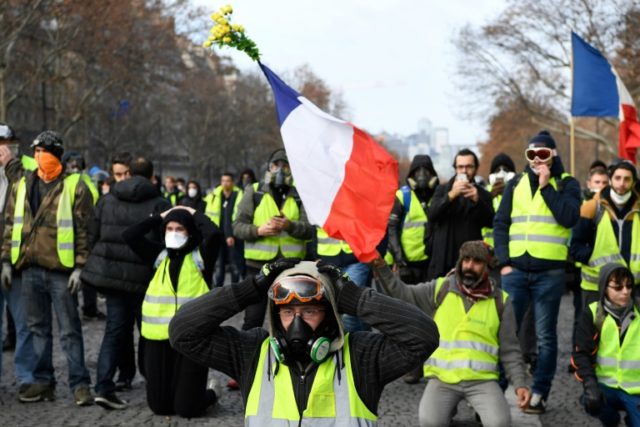 French National Assembly approves 'yellow vest' tax cuts