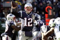 Patriots beat Jets 38-3, clinch another 1st-round bye