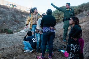 Appeals court rules against Trump's asylum ban