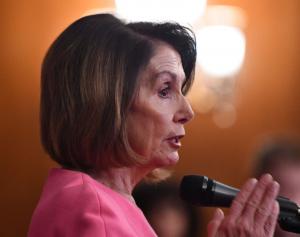 Pelosi wins over critics by agreeing to 4 years as House speaker