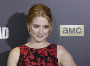 Alexandra Breckenridge, Martin Henderson to star in Netflix's 'Virgin River&#039