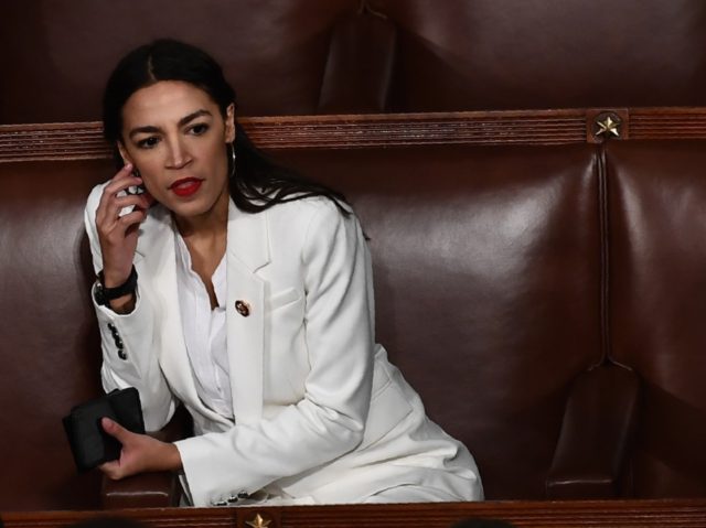 Alexandria Ocasio-Cortez (Brendan Smialowski / AFP / Getty)