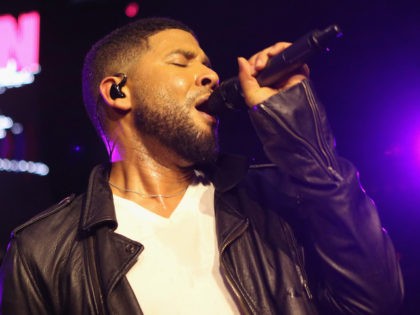 HOLLYWOOD, CA - NOVEMBER 01: Jussie Smollett performs onstage at Espolòn Celebrates Day o