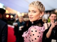 Katehudson1 LOS ANGELES, CA - JANUARY 21: Actor Kate Hudson attends the 24th Annual Screen Actors Guild Awards at The Shrine Auditorium on January 21, 2018 in Los Angeles, California. 27522_010 (Photo by Christopher Polk/Getty Images for Turner)
