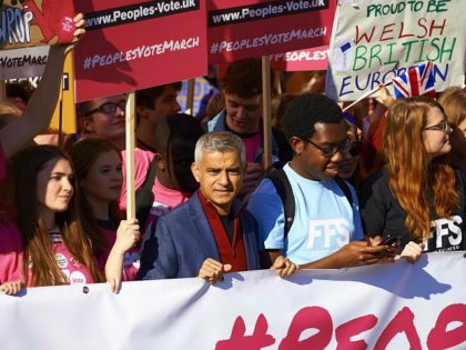 Mayor of London Sadiq Khan (C) joins demonstrators as they take part in a march calling for a People's Vote on the final Brexit deal, in central London on October 20, 2018. - Britons dreading life outside Europe gathered from all corners of the UK to London on Saturday to …