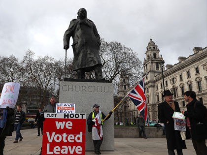 Pro-Brexit campaigners protest outside Parliament on January 15, 2019 in central London. -