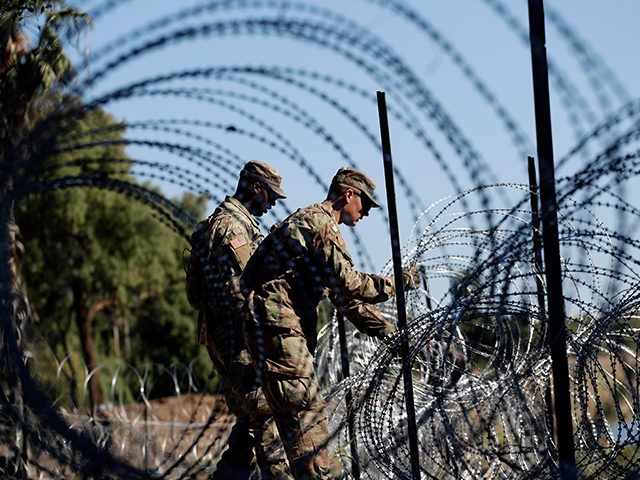 us troops Migrant Surge