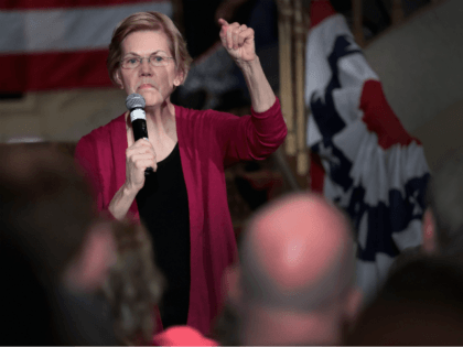 SIOUX CITY, IOWA - JANUARY 05: Sen. Elizabeth Warren (D-MA) speaks to guests during an organizing event at the Orpheum Theater on January 5, 2019 in Sioux City, Iowa. Warren announced on December 31 that she was forming an exploratory committee for the 2020 presidential race. (Photo by Scott Olson/Getty …