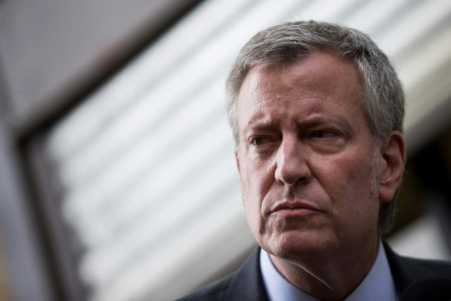 New York mayor proposes requiring paid leave, a first for US