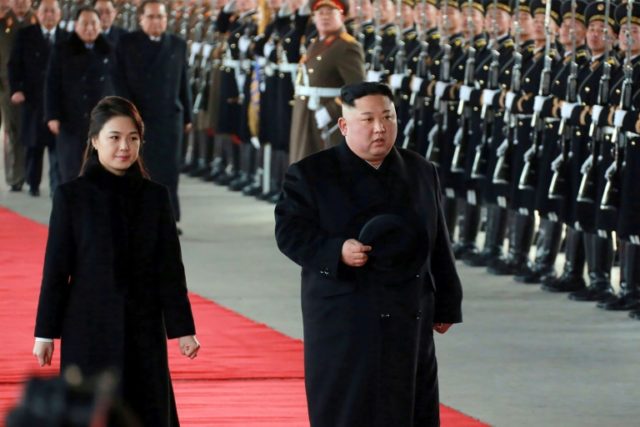 Xi told Kim China hopes US, N. Korea will 'meet halfway': Xinhua