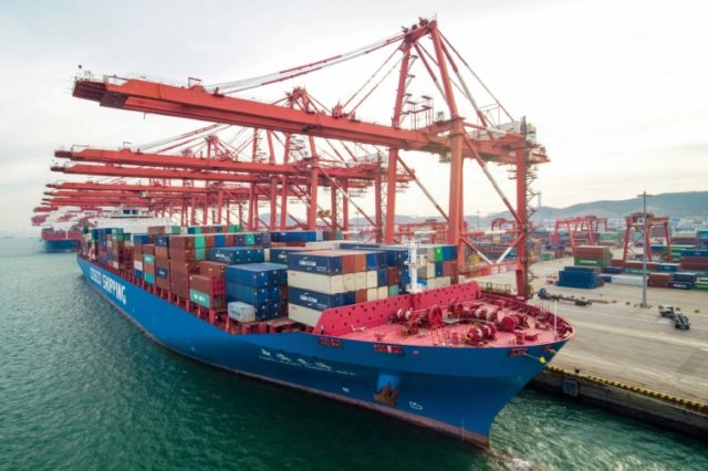 China's US trade surplus hit record in 2018 but tariffs bite