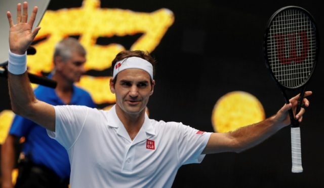 Federer and Nadal stay on track as Wozniacki cruises
