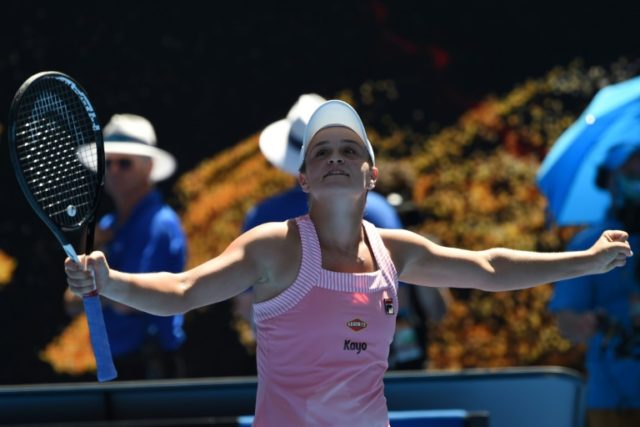 Barty muscles past Sharapova to set up Kvitova quarter-final