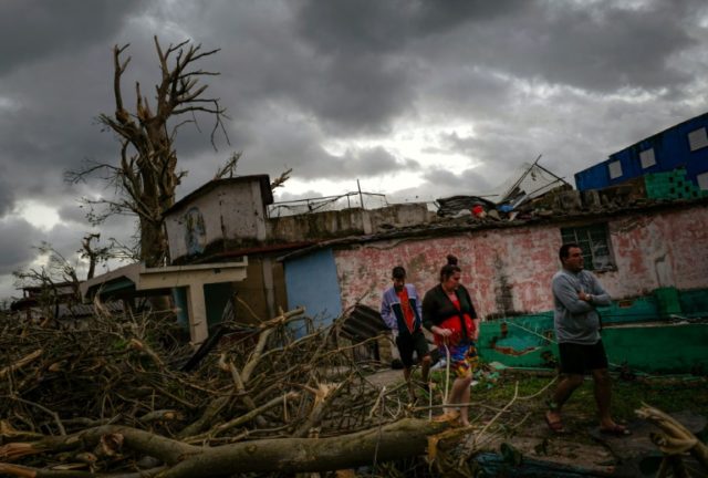 Four dead, 195 injured in Havana tornado