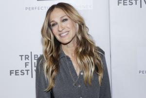 Sarah Jessica Parker recreates 'Sex and the City' opening for new initiative
