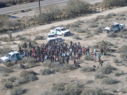 Tucson Sector Border Patrol agents apprehend 325 migrants near Lukeville, Arizona. (Photo: U.S. Border Patrol/Tucson Sector)
