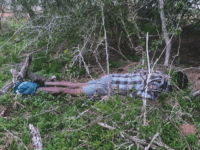 Brooks County Body 5 Brooks County Sheriff's Office Deputies recover the body of a deceased migrant about 80 miles from the Mexican border with Texas. (Photo: Brooks County Sheriff's Office)