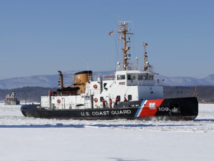 Coast Guard icebreaker (Mike Groll / Associated Press)